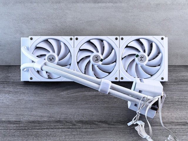 AiO vodní chlazení CPU