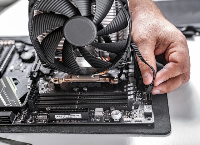 zapojení ventilátoru CPU do základní desky